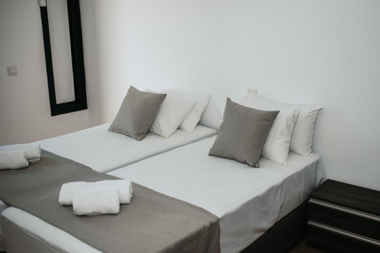 Ovis Hotel Apartments Ayia Napa Exterior foto